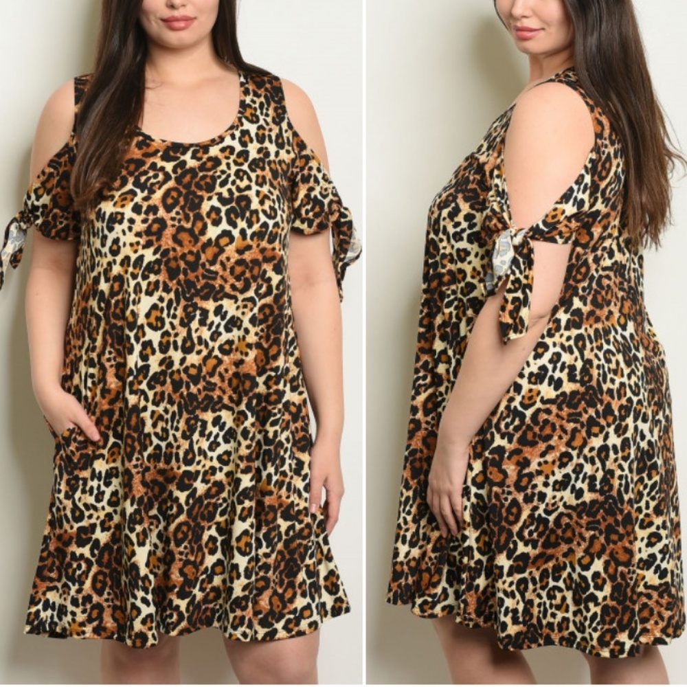 PLUS SIZE COLD SHOULDER LEOPARD PRINT DRESS - Picture 1 of 5